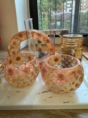 Floral resin vase & candle holder bundle